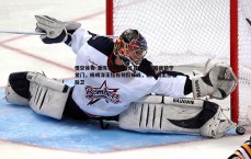 悟空体育-潘伟力预测国足首发，刘殿座镇守龙门，杨明洋王钰栋领衔锋线，杨泽翔出任右后卫